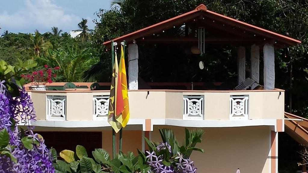 Hilda Guest House Hikkaduwa Εξωτερικό φωτογραφία