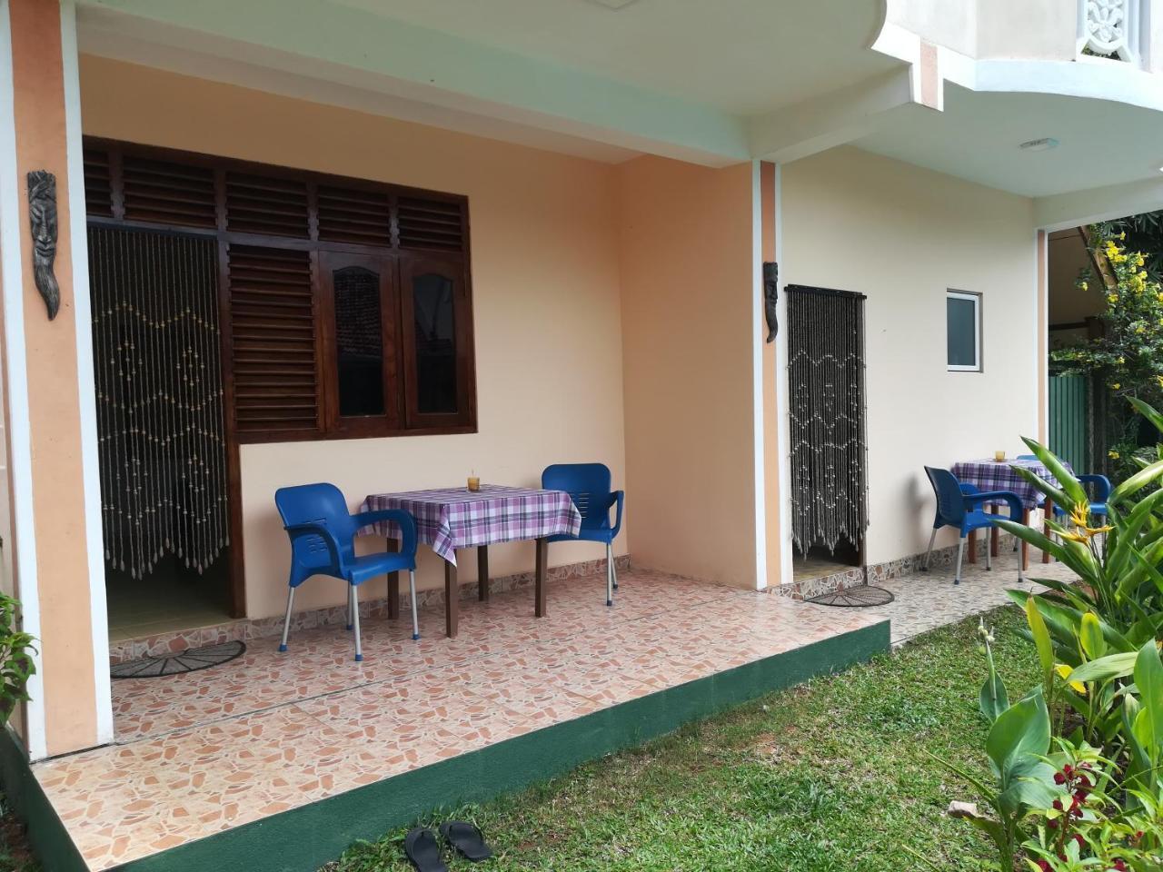 Hilda Guest House Hikkaduwa Εξωτερικό φωτογραφία